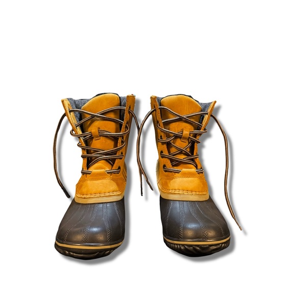 Sorel Women\'s Tan and Gray Winter Boots